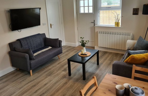 Croom Cabaña | Cosy Spacious Cottage in the Limerick Countryside