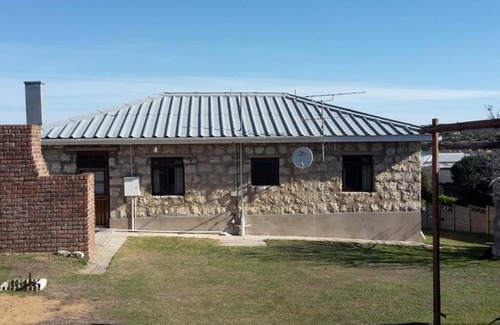 Still Bay Casa | Cosy stone cottage