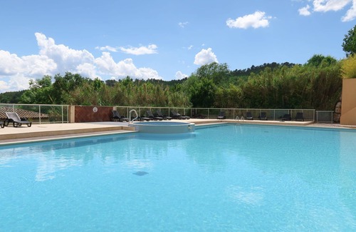 Callian Apartamento | Cosy studio | 2 piscines + vues imprenables