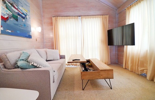 Red Beach Apartamento | Cosy Studio 3 Mins Drive To Beach
