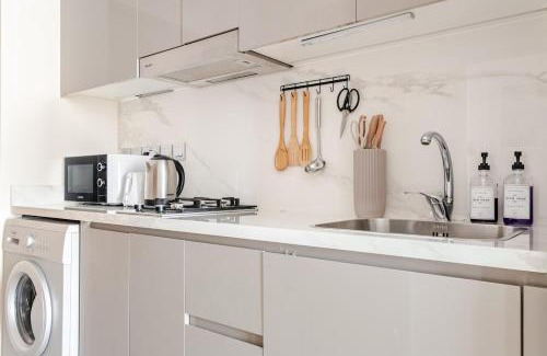 Jadaf Apartamento | Cosy studio Free Parking Free unlimited drinkable water Near Downtown