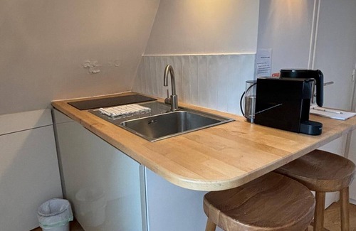 Champs-Elysees Apartamento | Cosy studio overlooking the rooftops of Paris