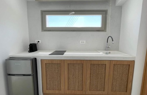 Episkopi Gonias Casa | Cosy suite with heated jacuzzi and view