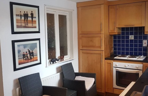 Banagher Casa | Cosy Townhouse on The Hill in Ireland