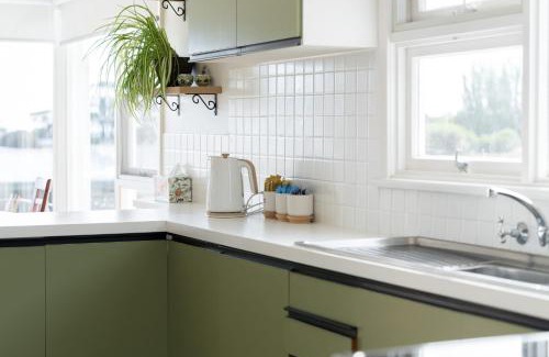 Ulverstone Casa | Cosy Ulverstone Getaway with Parking