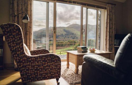 Beddgelert Casa | Cosy Underfloor Heated 17th Century Renovated Mill with Stunning Views - Ty Felin