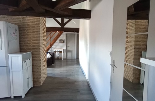 Mirebeau-sur-Beze Apartamento | Cosy, very quiet apartment
