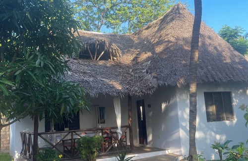 Malindi Apartamento | Cosy villa home 5 mins from beach