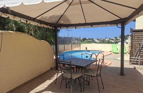 Denia Chalet De Esquí | Chalet con visitas al mar-montaña para 4 personas con piscina privada, en Denia