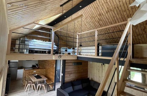 Floyon Cabaña | Chalet de Madera en Entorno Natural: Terraza, Jardín, Barbacoa y Spa