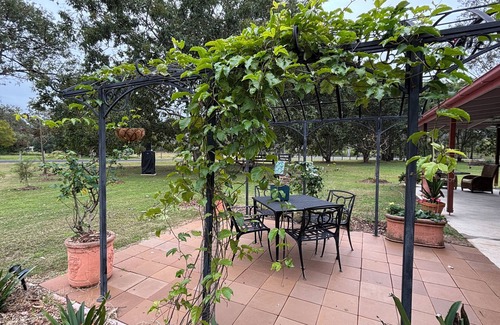 Shire of Gatton Apartamento | CosyRural Studio Retreat …dog friendly Equestrian Property Toowoomba/Gatton