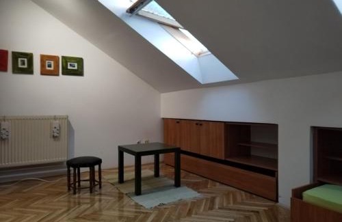 Grbavica Apartamento | CosySmallPlace