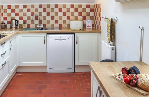 Llandeilo Cabaña | Cothi Cottage - UK49588