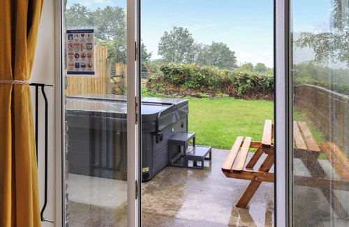 Llandeilo Cabaña | Cothi Cottage - UK49588