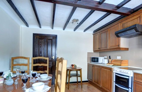 Llandeilo Otro | Cothi View in the beautiful Llandeilo