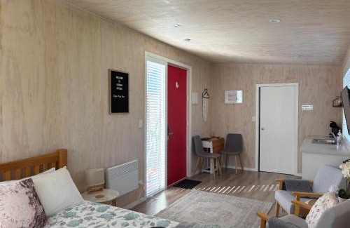 Kumeu Casa | Cotman Cottage on Coatesville