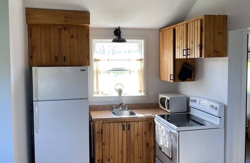 French River Cabaña | Cottage #3 - 2 bedroom - family & pet friendly!