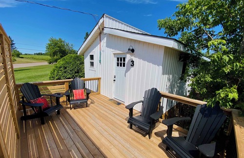 French River Cabaña | Cottage #3 - 2 bedroom - family & pet friendly!