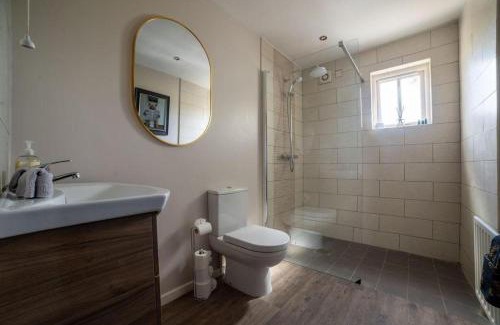 Enniskillen Casa | Cottage 3 Bed Sleeps 7 Free Parking