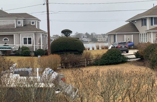 Hyannis Cabaña | Cottage | 3 Min Walk to the Beach