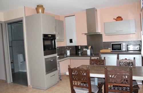 Tuffalun Cama Y Desayuno | Casa rural 3 personas, a 6 km del Loira, entre Angers y Saumur, acceso para discapacitados, calma.