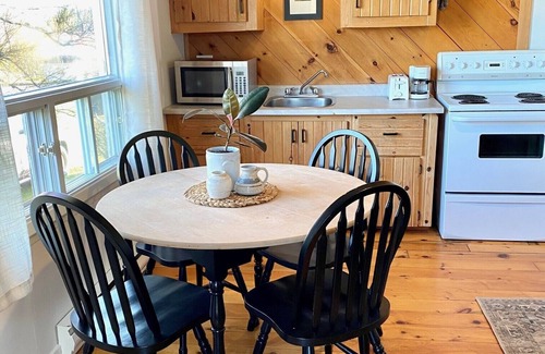 French River Cabaña | Cottage #5 - 1 bedroom - pet friendly!
