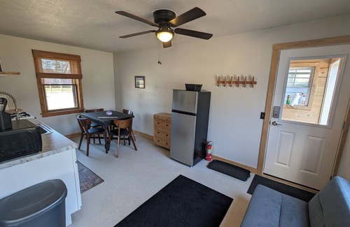 Stow Cabaña | Cottage #6 - Cute and airy 2 bedroom cottage right on Chautauqua Lake!