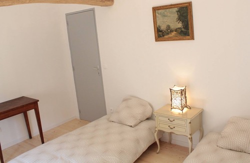 Dyo Cabaña | Cottage 6 personas en aldea tranquila y verde
