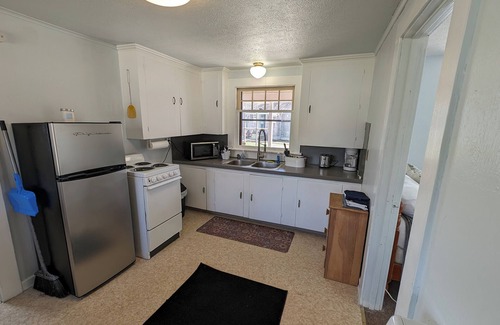 Stow Cabaña | Cottage #7 - Lakefront Cozy Cottage with 1 bedroom in Charming Stow, NY