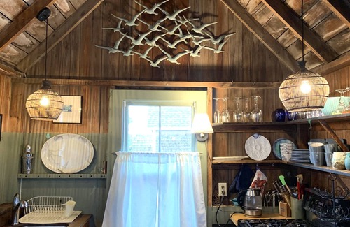 Truro Cabaña | ¡Vistas espectaculares de la bahía de Cape Cod en una playa de asociación privada!