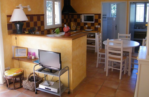 Montauriol Cabaña | Casa de la cabaña 4/5 personas en el campo de los colores del Sur