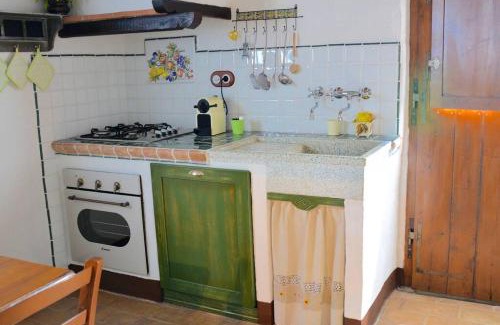 Radicofani Apartamento | Cottage Assolata overlooking the Orcia valley in Tuscany