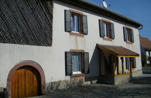 Ungersheim Cabaña | Casa rural en UNGERSHEIM, lugar de nacimiento del Ecomuseo de Alsacia, entre Mulhouse y Colmar.