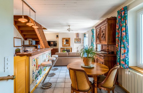 Pont-Saint-Esprit Cabaña | Cottage 'Atelier De Fernand - Mas Des Iles' with Private Terrace, Shared Garden and Wi-Fi