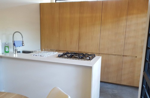 Plumstead Chalet De Esquí | Casa de campo Chenin, cocina completa, wifi rápido, TV inteligente de 40 ", clima, estufa de leña
