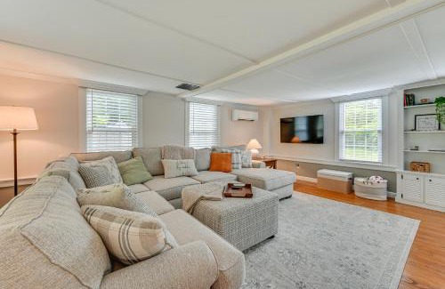 East Haddam Casa | Cottage-Chic Retreat Less Than 1 Mi to Connecticut River!