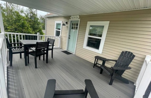 Lower Township Cabaña | Cottage - Coastal Suites Cape May [1, Single Queen]