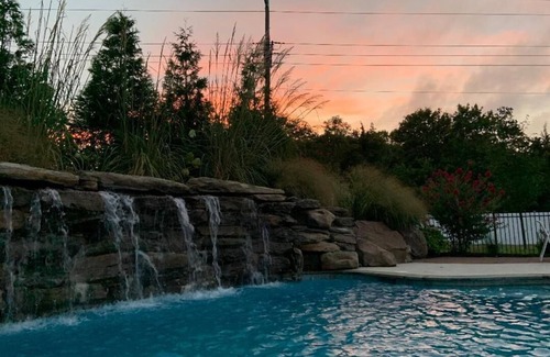 Lower Township Cabaña | Cottage - Coastal Suites Cape May [1, Single Queen]