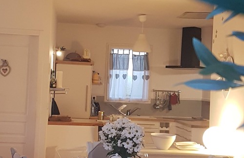 Pernes-les-Fontaines Villa | Cottage Dame Tartine Cozy Nature Private Pool and Parking