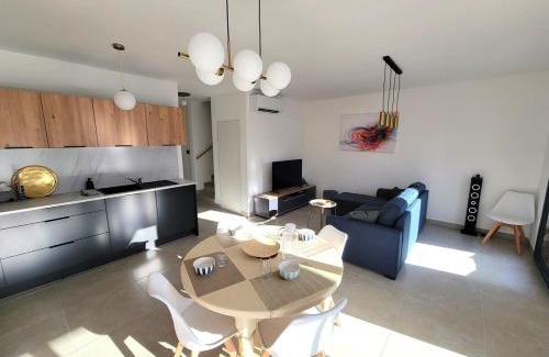 Frejus Casa | Cottage de Villepey, villa near beach, swimming pool