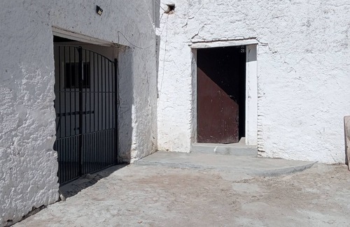 Santa Olalla del Cala Casa | Casita de campo 'El Granero' con piscina y jardín compartidos