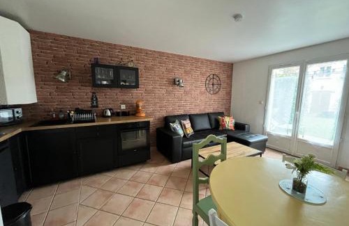 Ardon Casa | Cottage en duplex meublé au calme proche Orleans