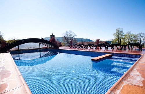 Santa Maria de Besora Cabaña | Casa rural con jardín privado y barbacoa en el prepirieno catalán