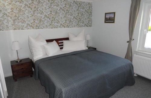 Caputh Apartamento | Cottage Ferienwohnung mit Seeblick