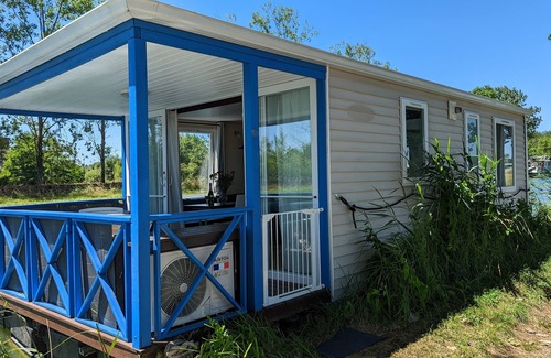Ouges Casa | Cottage Flottant Insolite Terrasse Nature Pêche Près Dijon