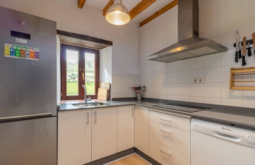 Abanillas Cabaña | Casa rural para 10 personas a pocos km de la playa y de Picos de Europa