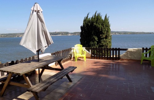 Istres Casa | Cottage for 4 p. The heart of Provence. 3 km from Istres Waterfront location !