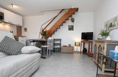 Chateauneuf-de-Galaure Apartamento | Cottage Les Figues 1