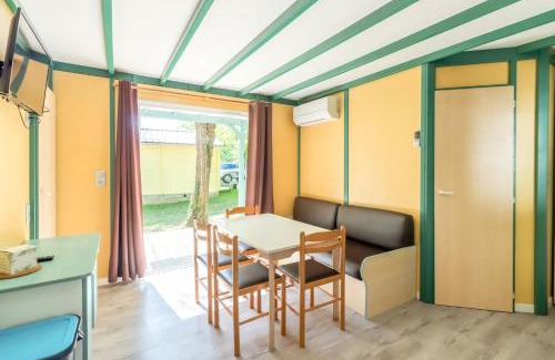 Saint-Martial-de-Nabirat Chalet De Esquí | Cottage 6 personnes climatisé