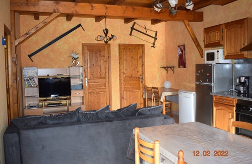 Saint-Sauves-d'Auvergne Cabaña | casa 60 m2 en zona tranquila cerca de la Bourboule monte dore /